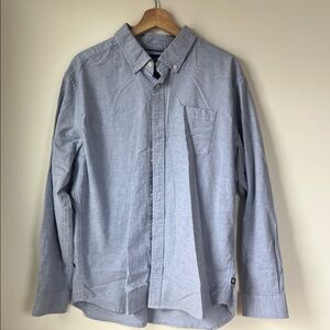 GAP Men’s Light Blue Oxford Button-Down Shirt with Chest Pocket